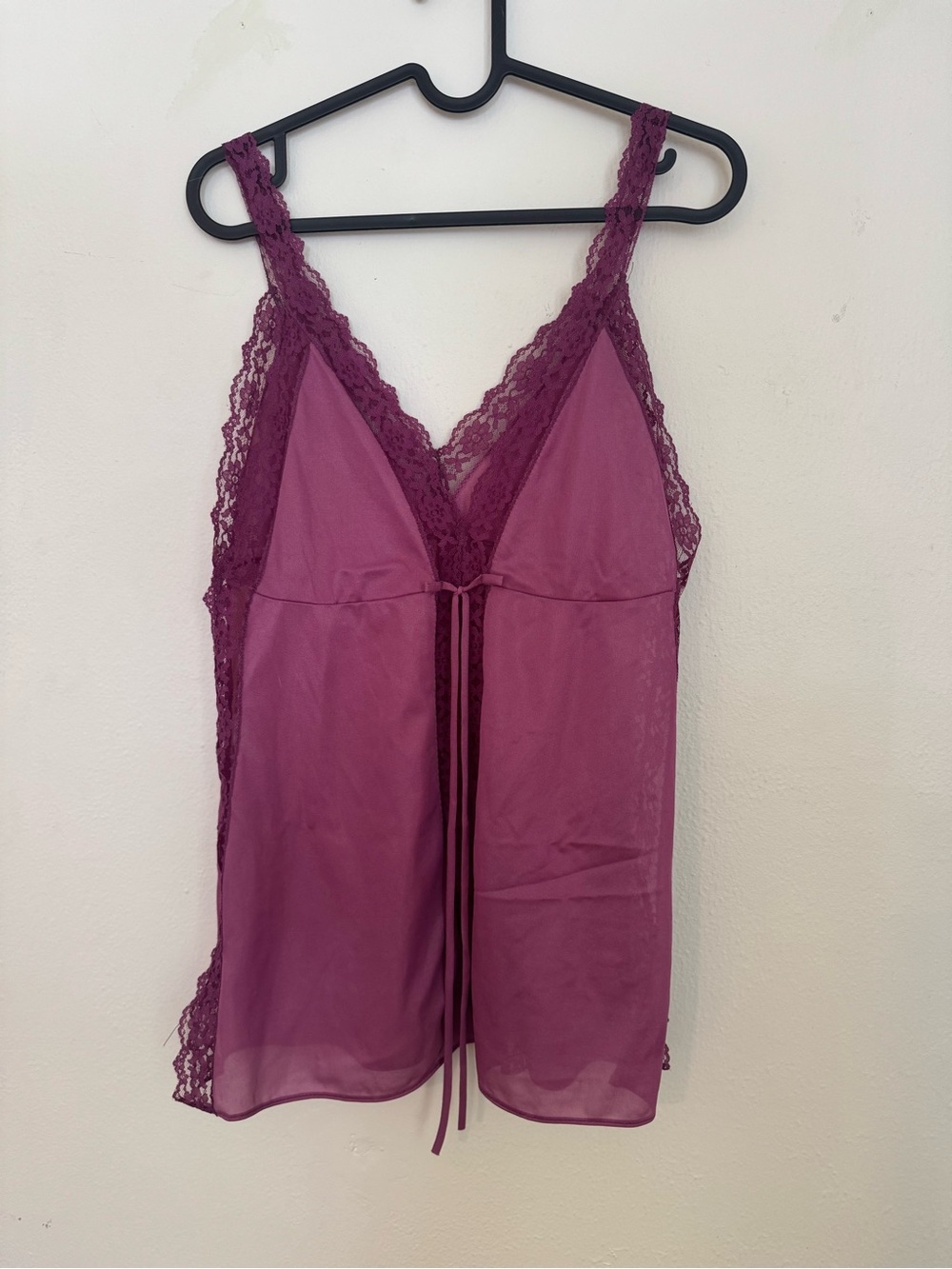 Vtg Sheer Lace Trim Camisole in Plum